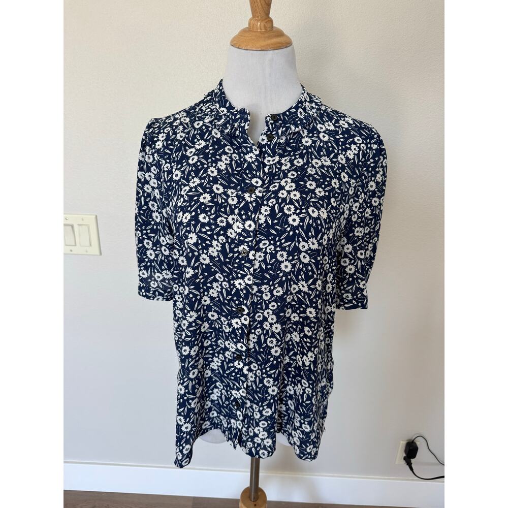 J Crew Women's Blue with Flower Print Top Size M